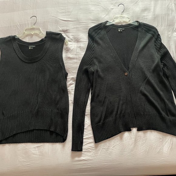 Black Anne Klein Cardigan + Tank Set, Plus Size (2X) - Picture 2 of 6